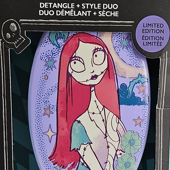 WET BRUSH WITH SCRUNCHIE NWT - Picture 5 of 7